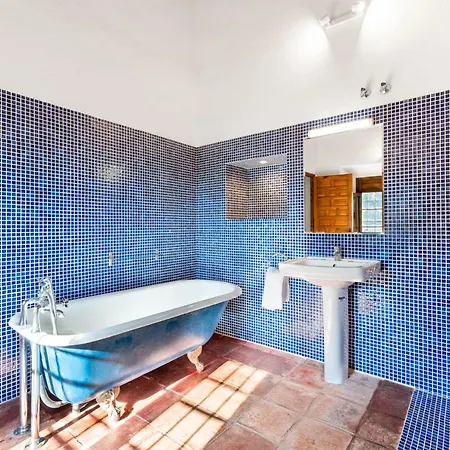 Holiday home Arroyo De Adelfas